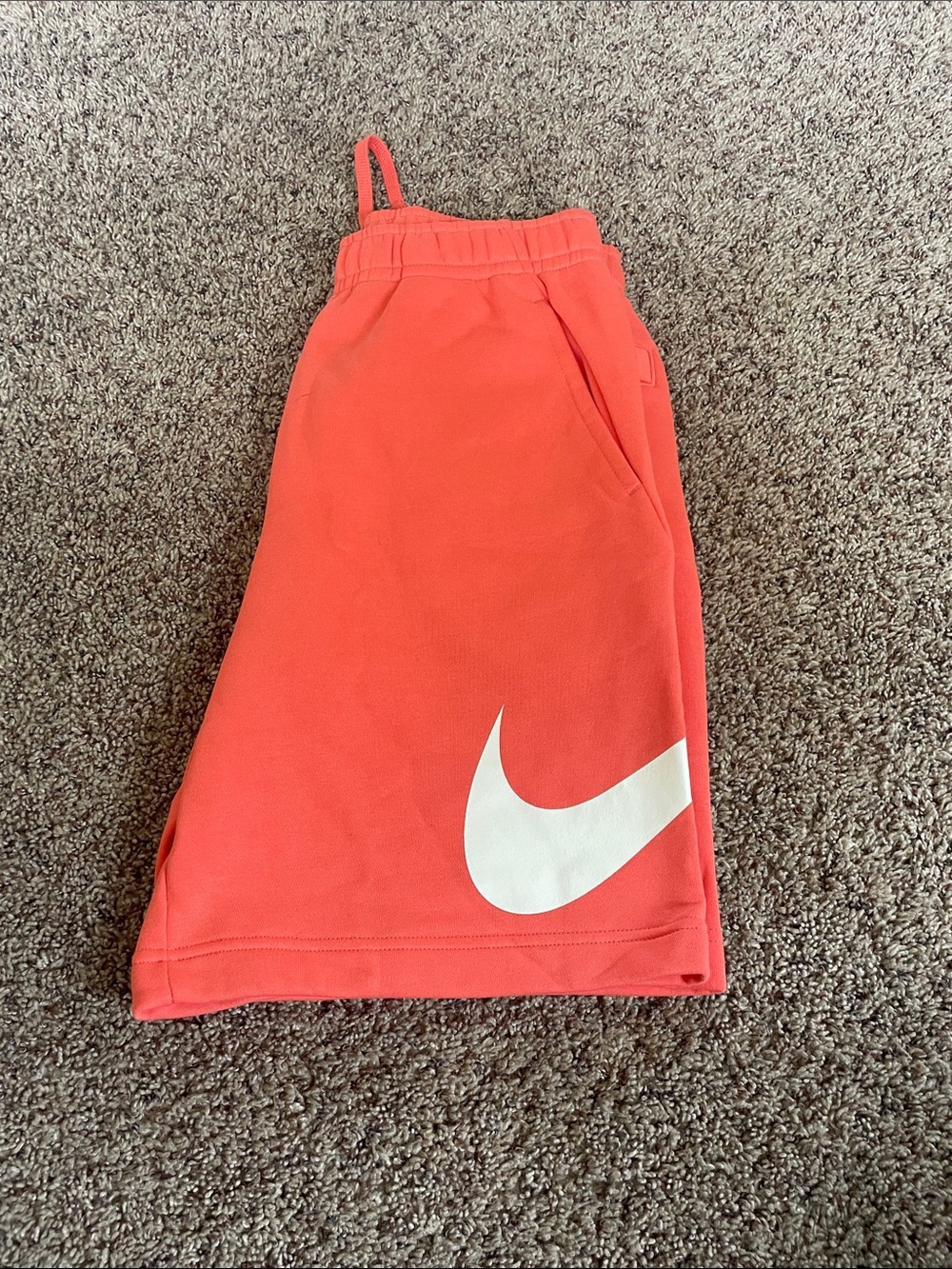 Nike Men’s S Coral Athletic Shorts with White Swoosh